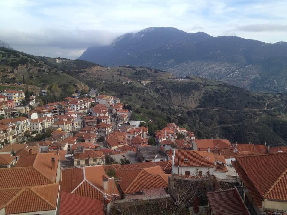 אראחובה Katsarou Apartments מראה חיצוני תמונה
