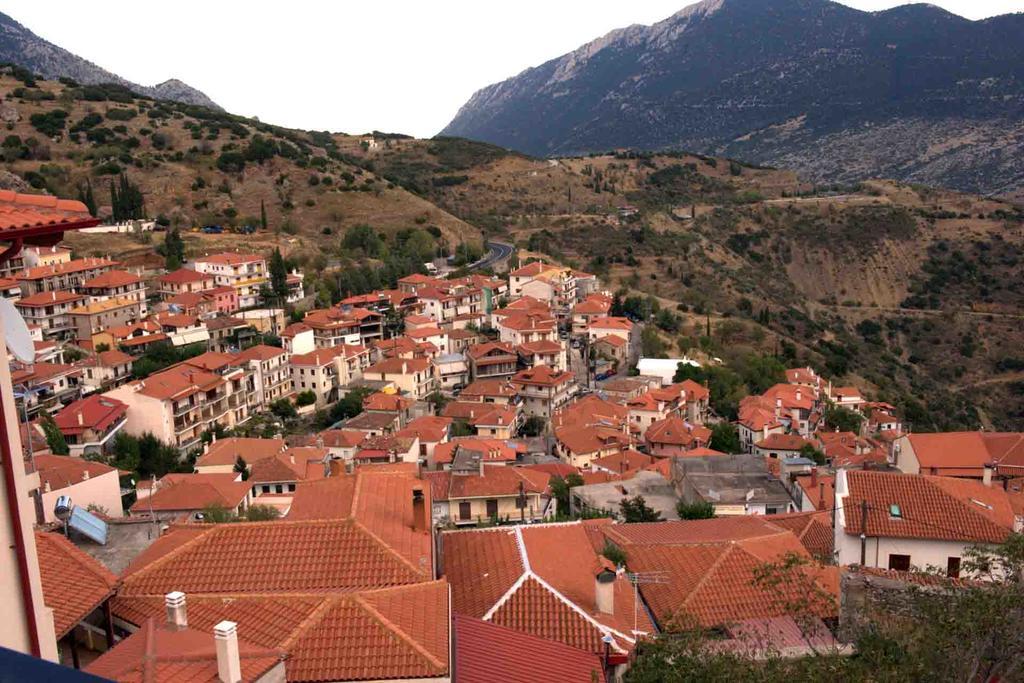 אראחובה Katsarou Apartments מראה חיצוני תמונה
