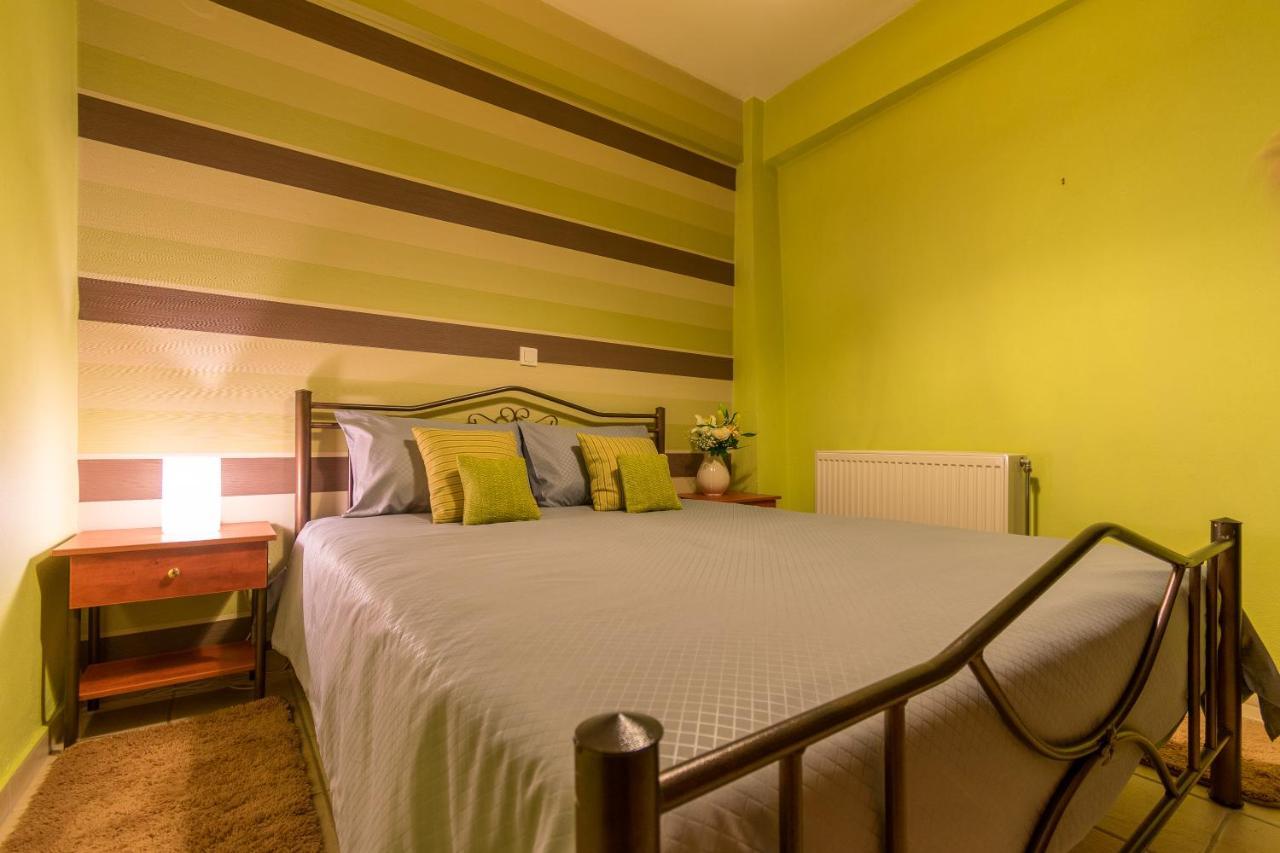 אראחובה Katsarou Apartments מראה חיצוני תמונה