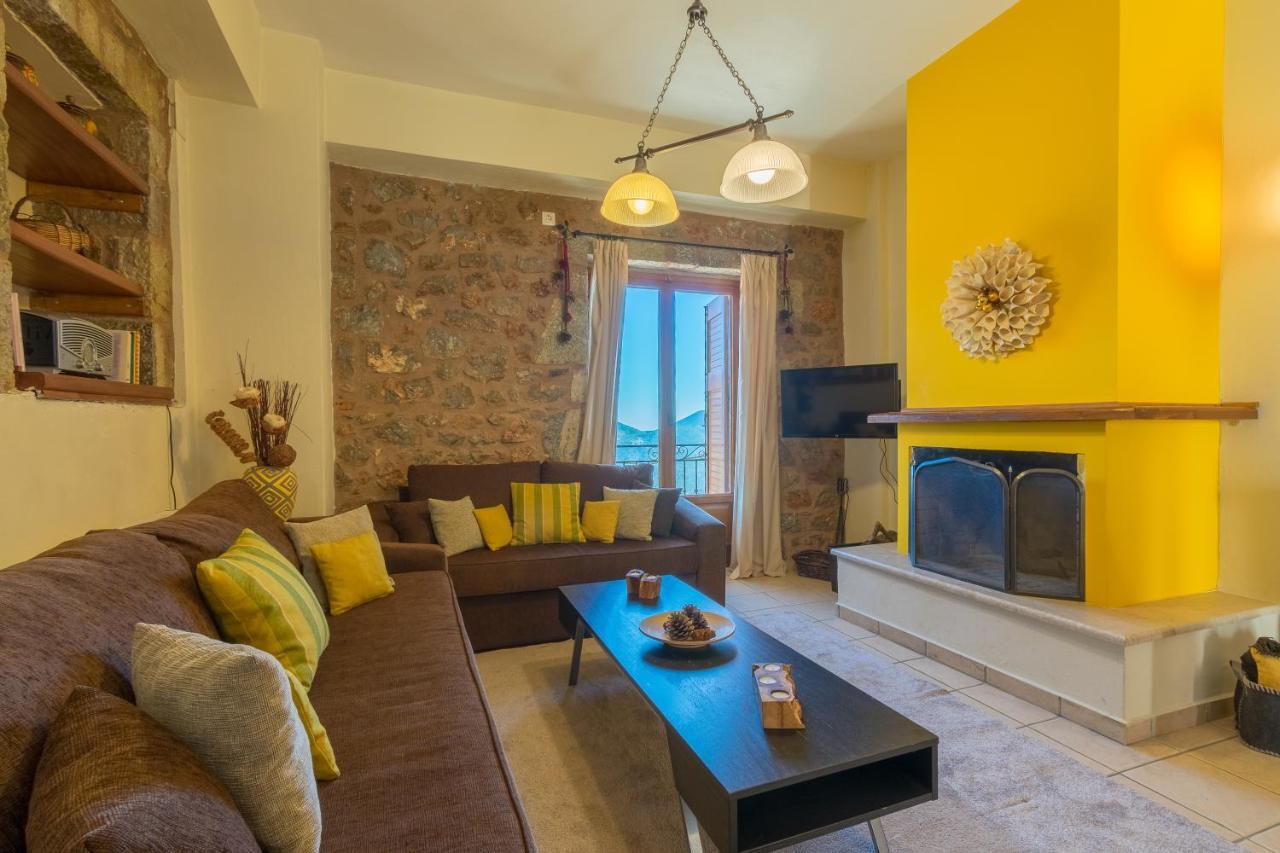 אראחובה Katsarou Apartments מראה חיצוני תמונה