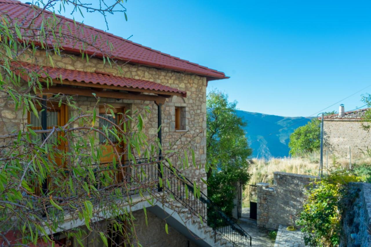 אראחובה Katsarou Apartments מראה חיצוני תמונה